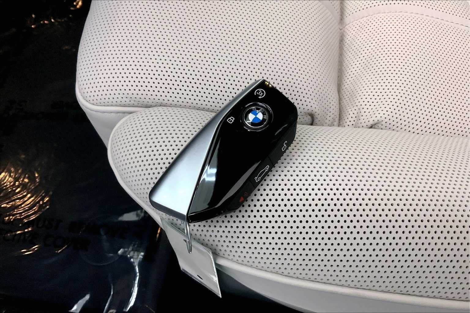 Thumbnail: 2025 BMW 7 Series - 20