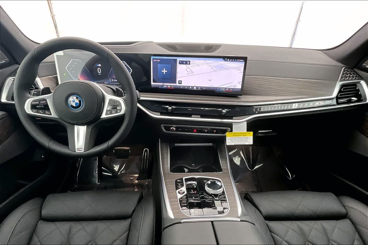 Thumbnail: 2026 BMW X5 - 10