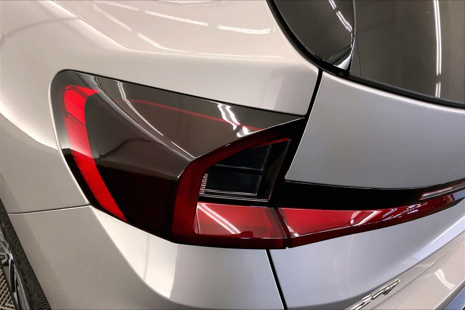 Thumbnail: 2025 BMW X1 - 32