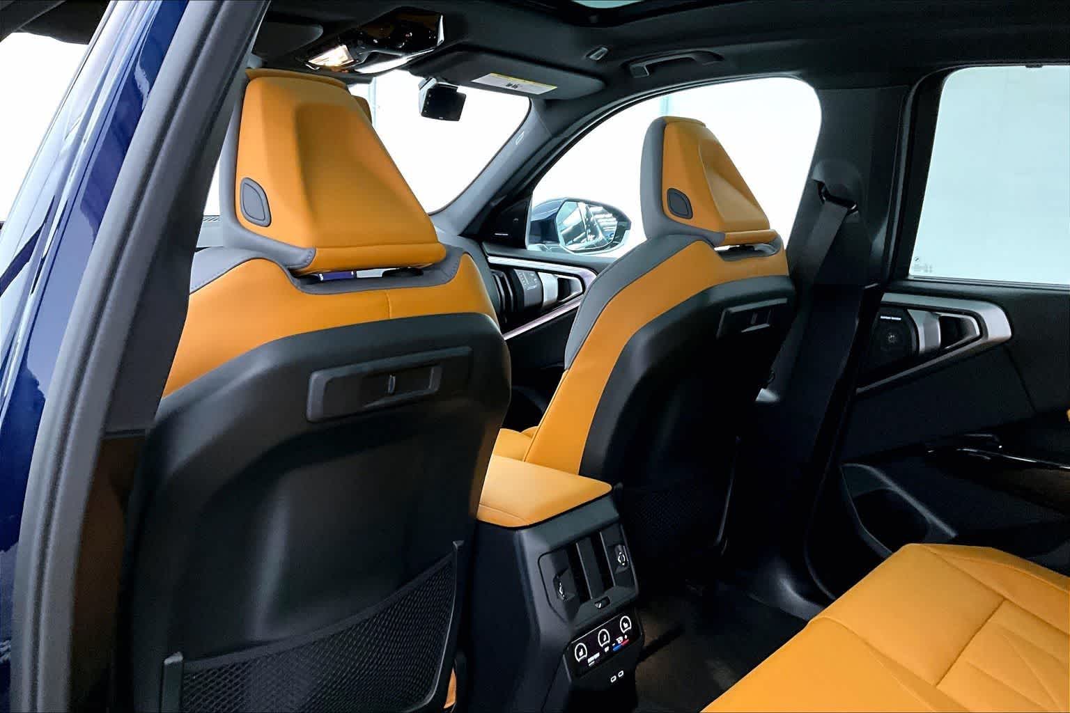 Thumbnail: 2026 BMW X3 - 12