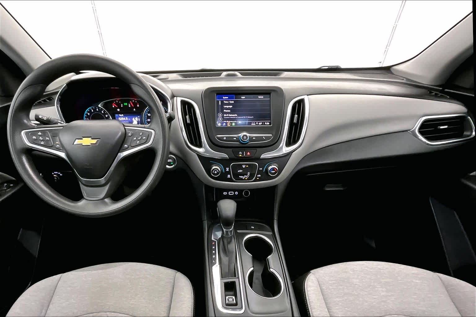Thumbnail: 2023 Chevrolet Equinox - 10