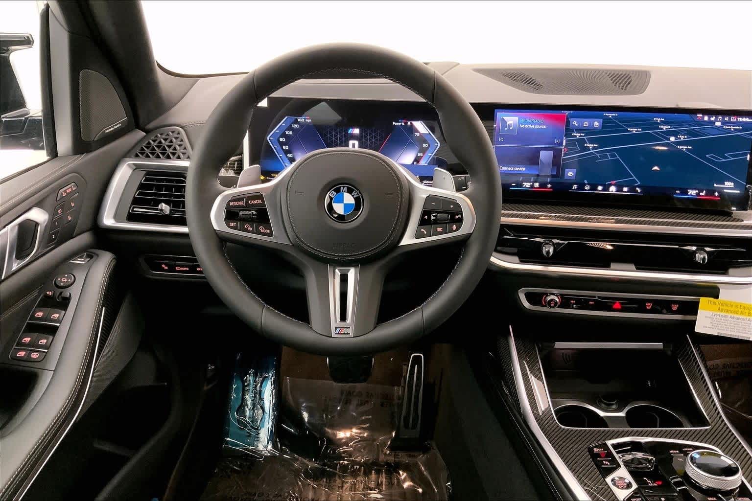 Thumbnail: 2026 BMW X7 - 15