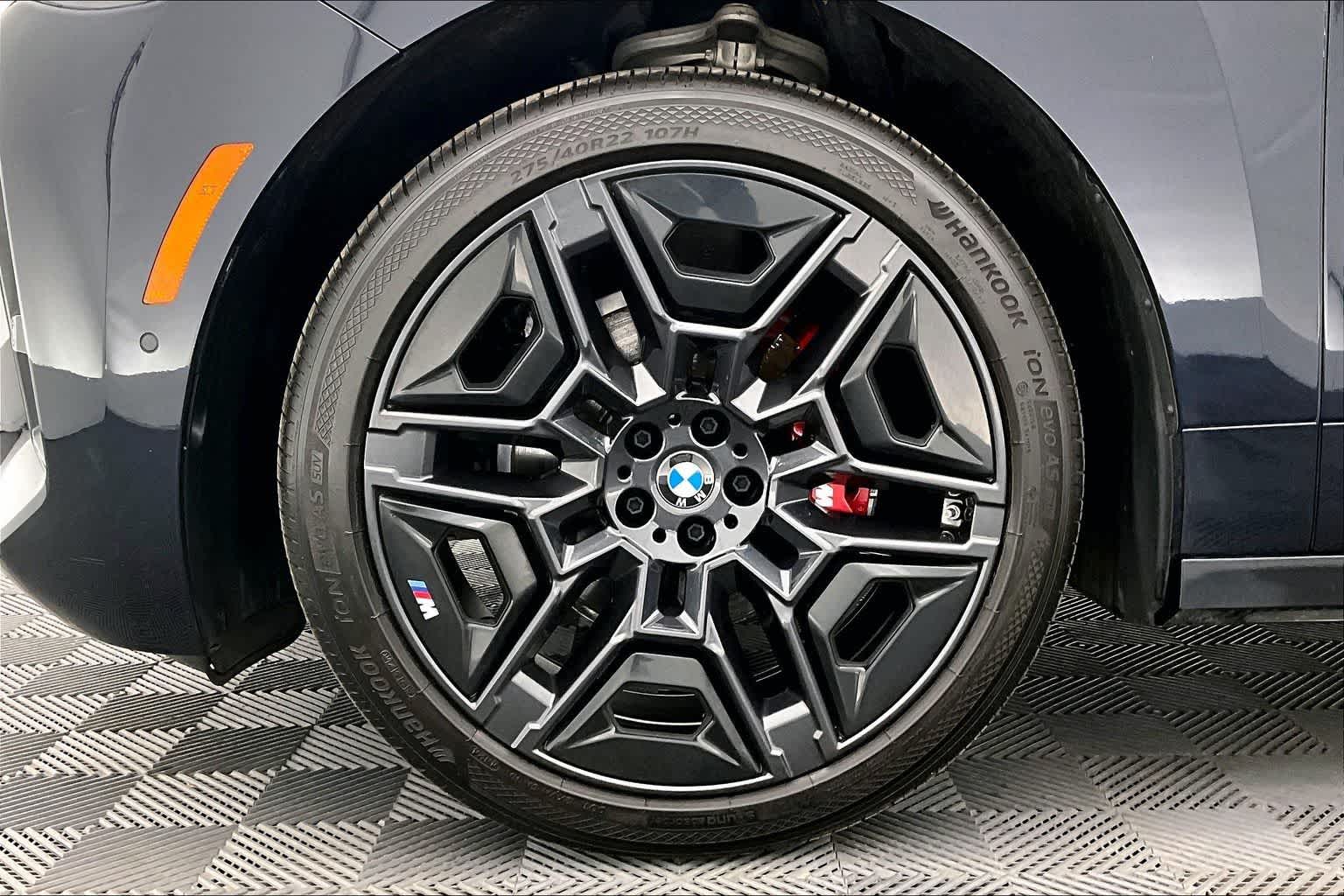 Thumbnail: 2026 BMW iX - 8