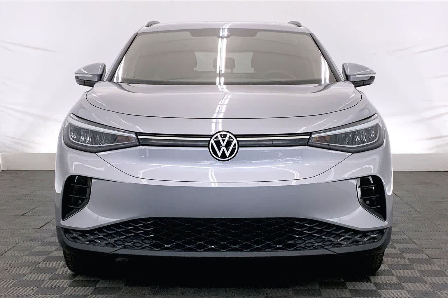 Thumbnail: 2023 Volkswagen ID.4 - 6