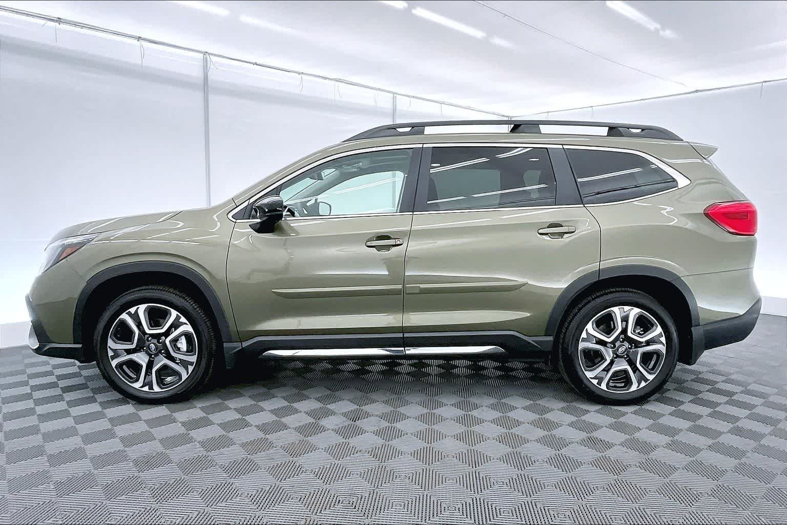 Thumbnail: 2025 Subaru Ascent - 3