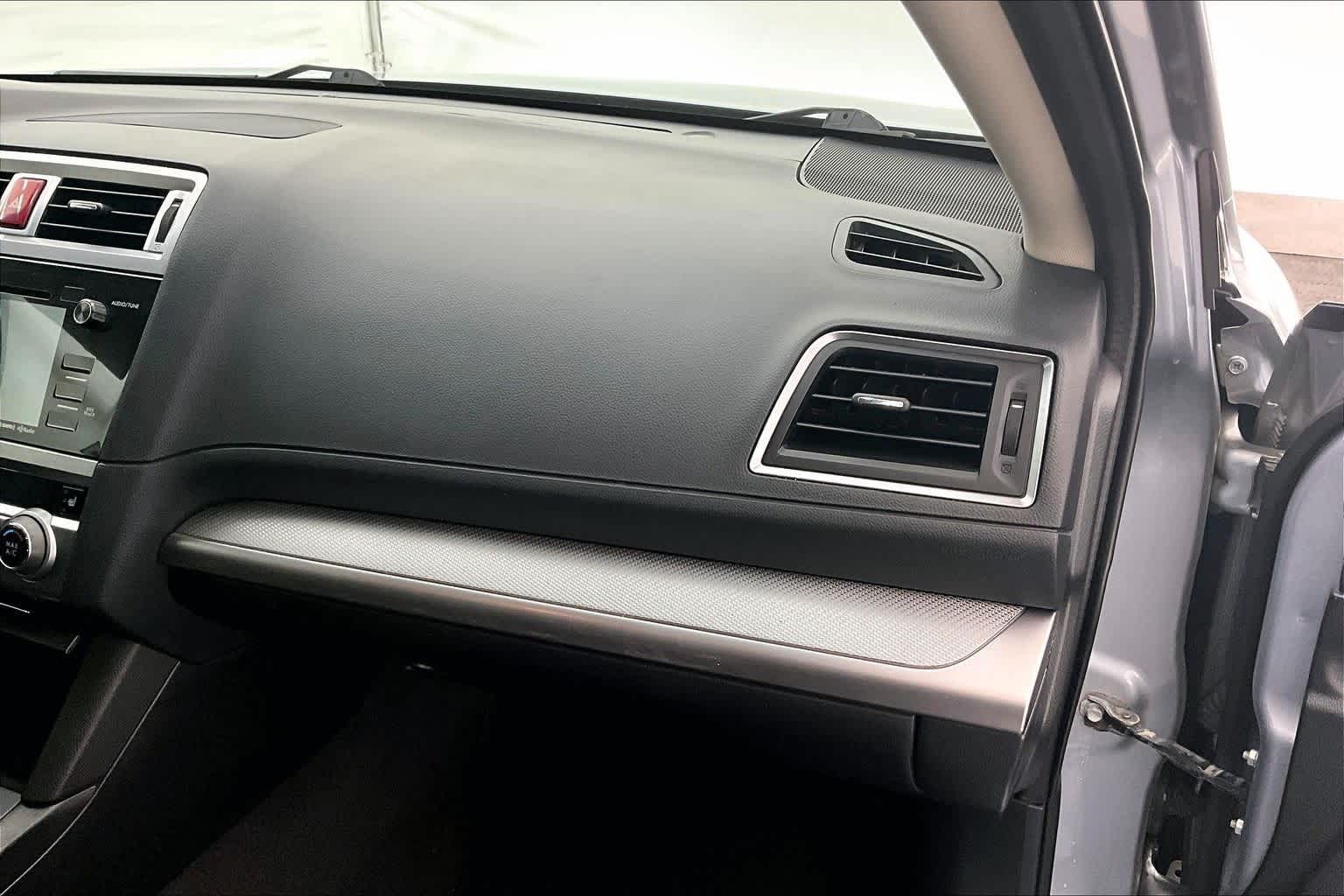 Thumbnail: 2016 Subaru Legacy - 23