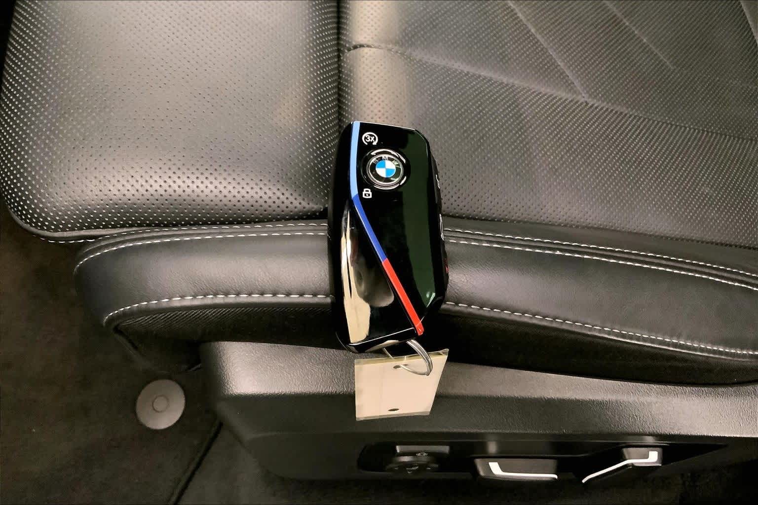 Thumbnail: 2025 BMW X3 - 19