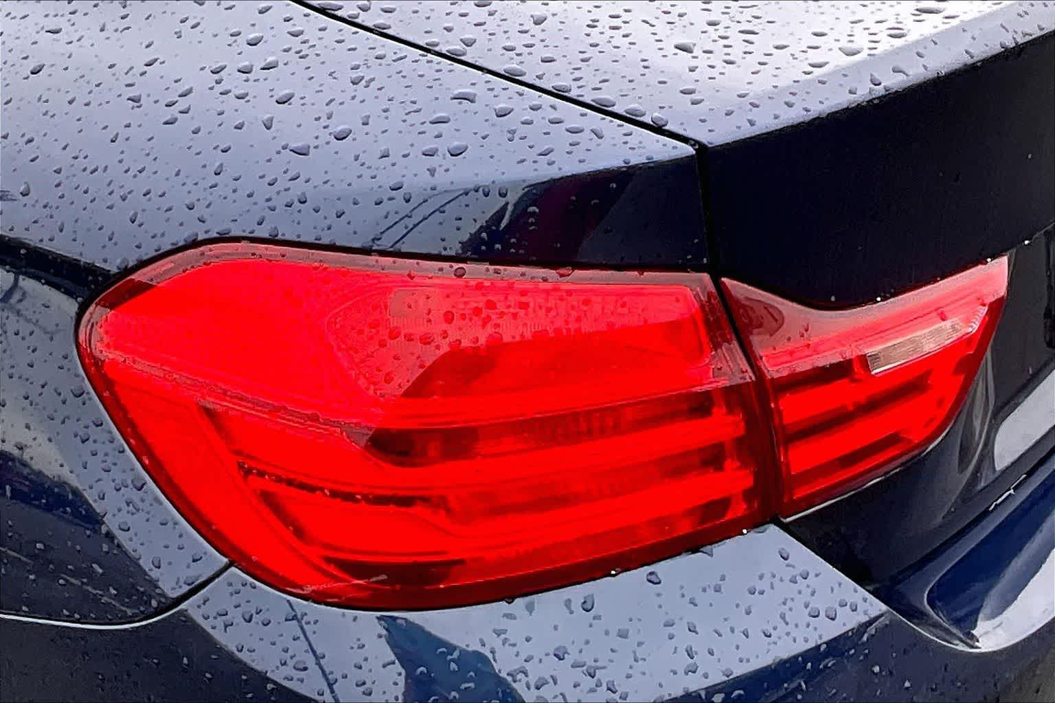 Thumbnail: 2016 BMW M4 - 14