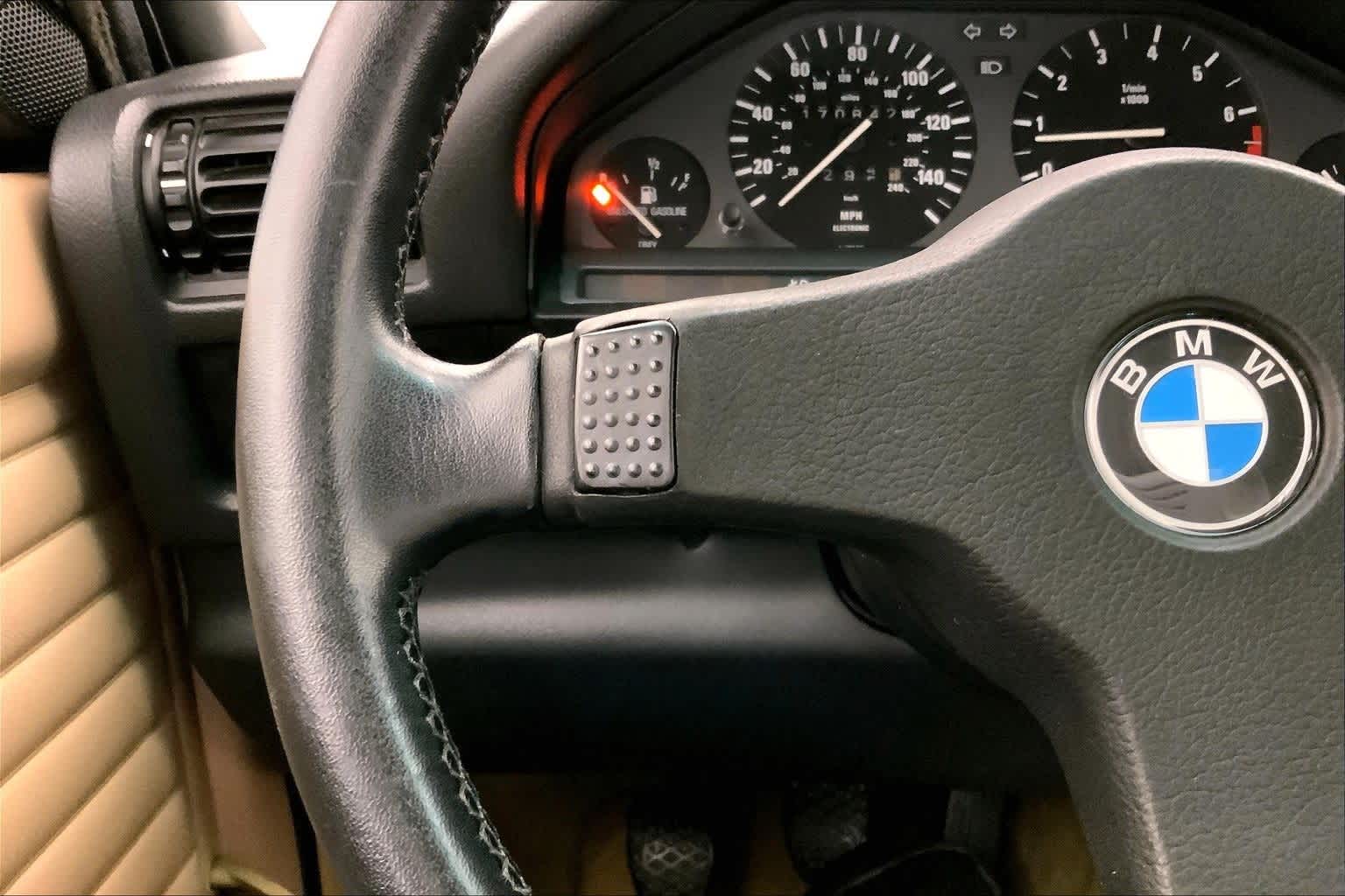 Thumbnail: 1991 BMW 3 Series - 24