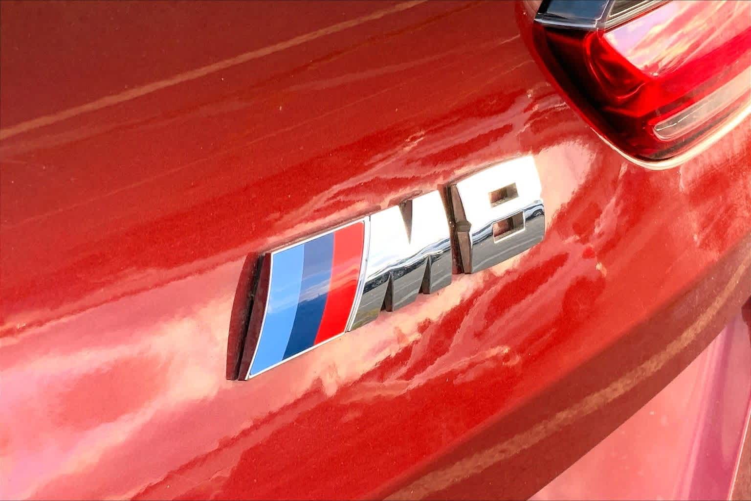 Thumbnail: 2021 BMW M8 - 7