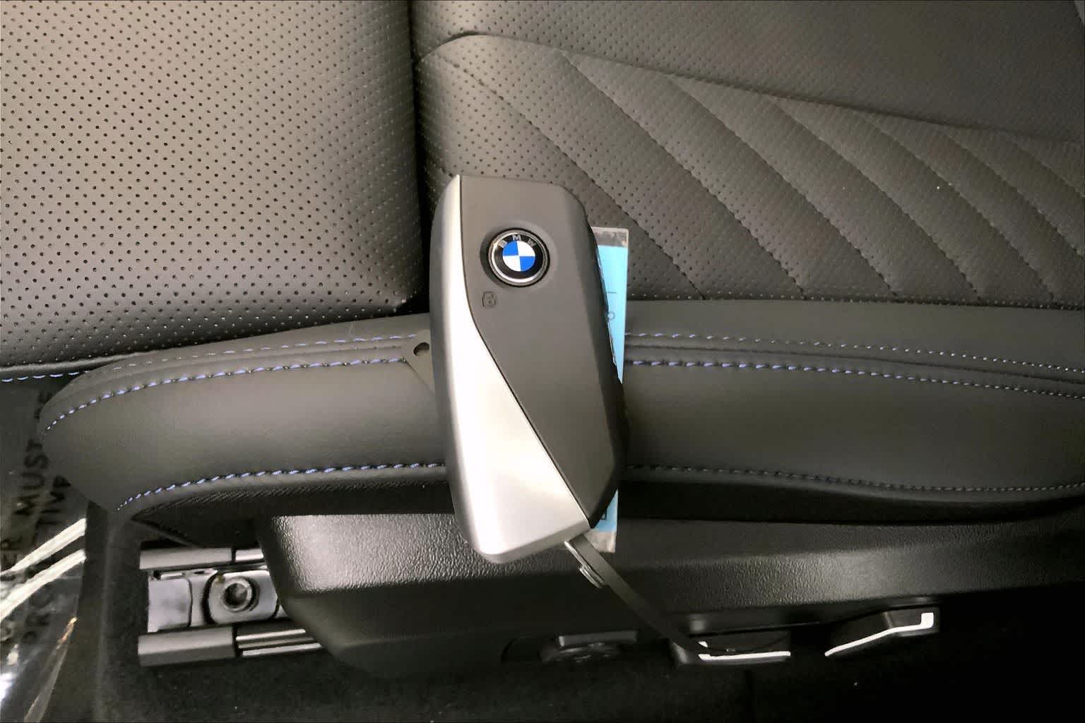 Thumbnail: 2026 BMW X3 - 20