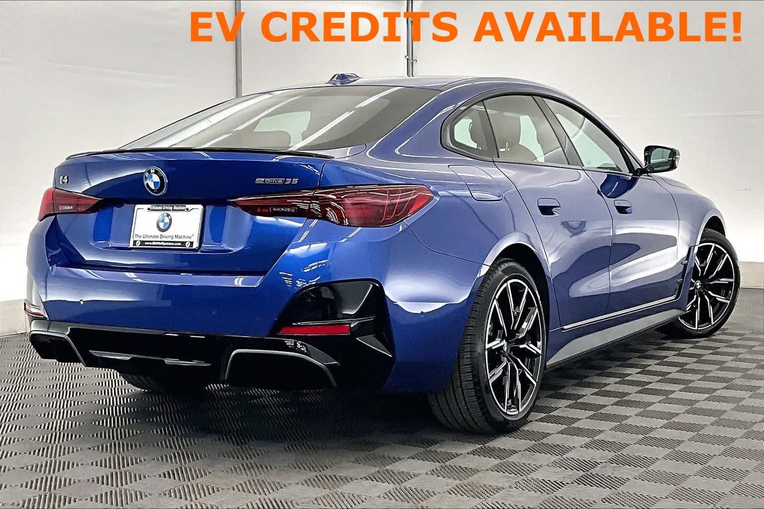 Thumbnail: 2025 BMW i4 - 22