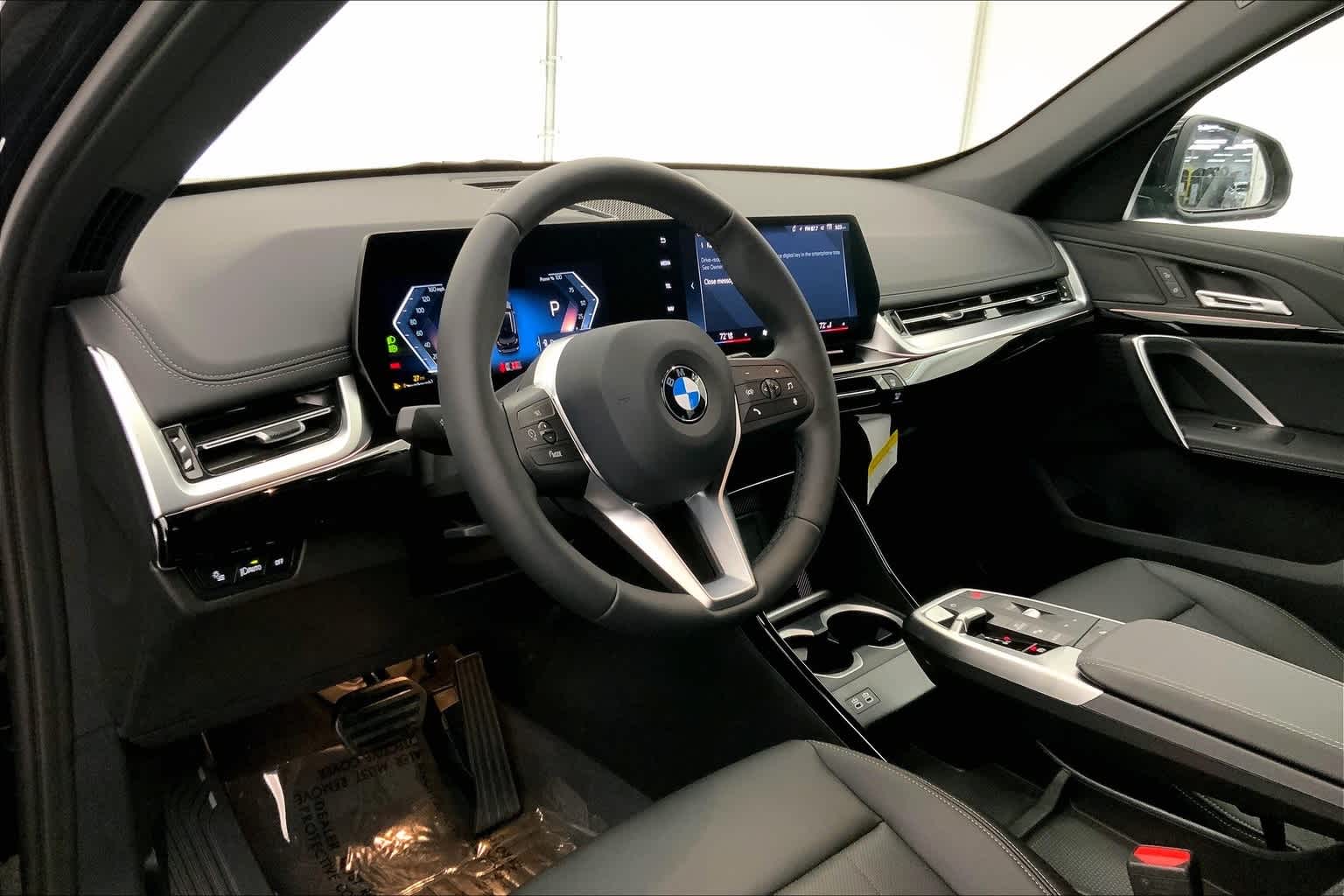 Thumbnail: 2025 BMW X1 - 2