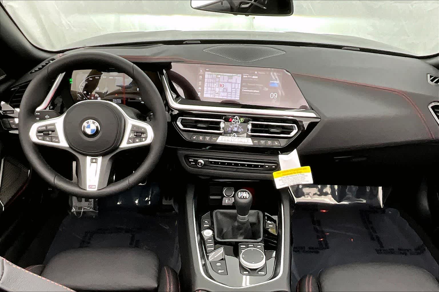 Thumbnail: 2026 BMW Z4 - 10