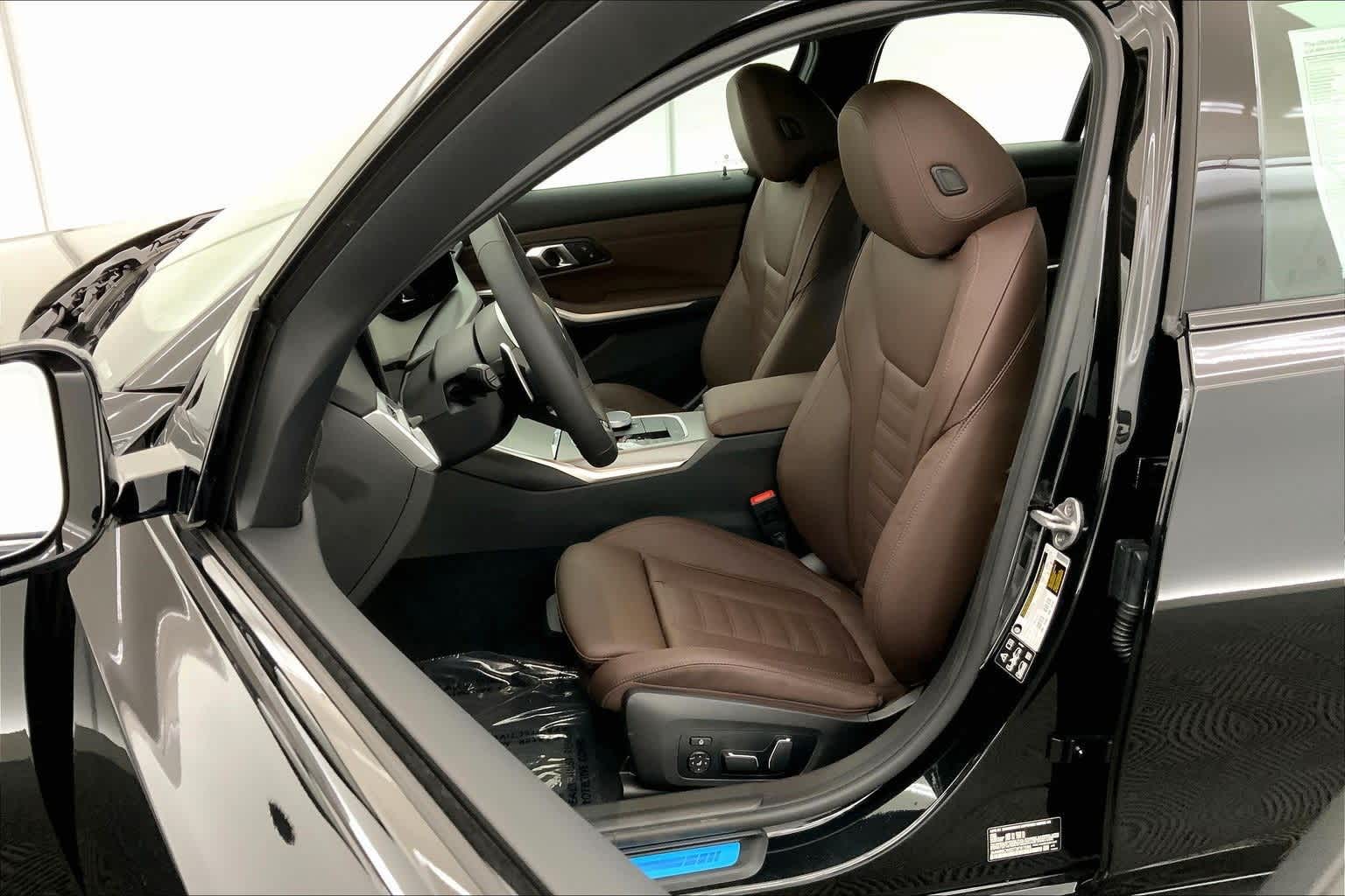 Thumbnail: 2026 BMW 3 Series - 11