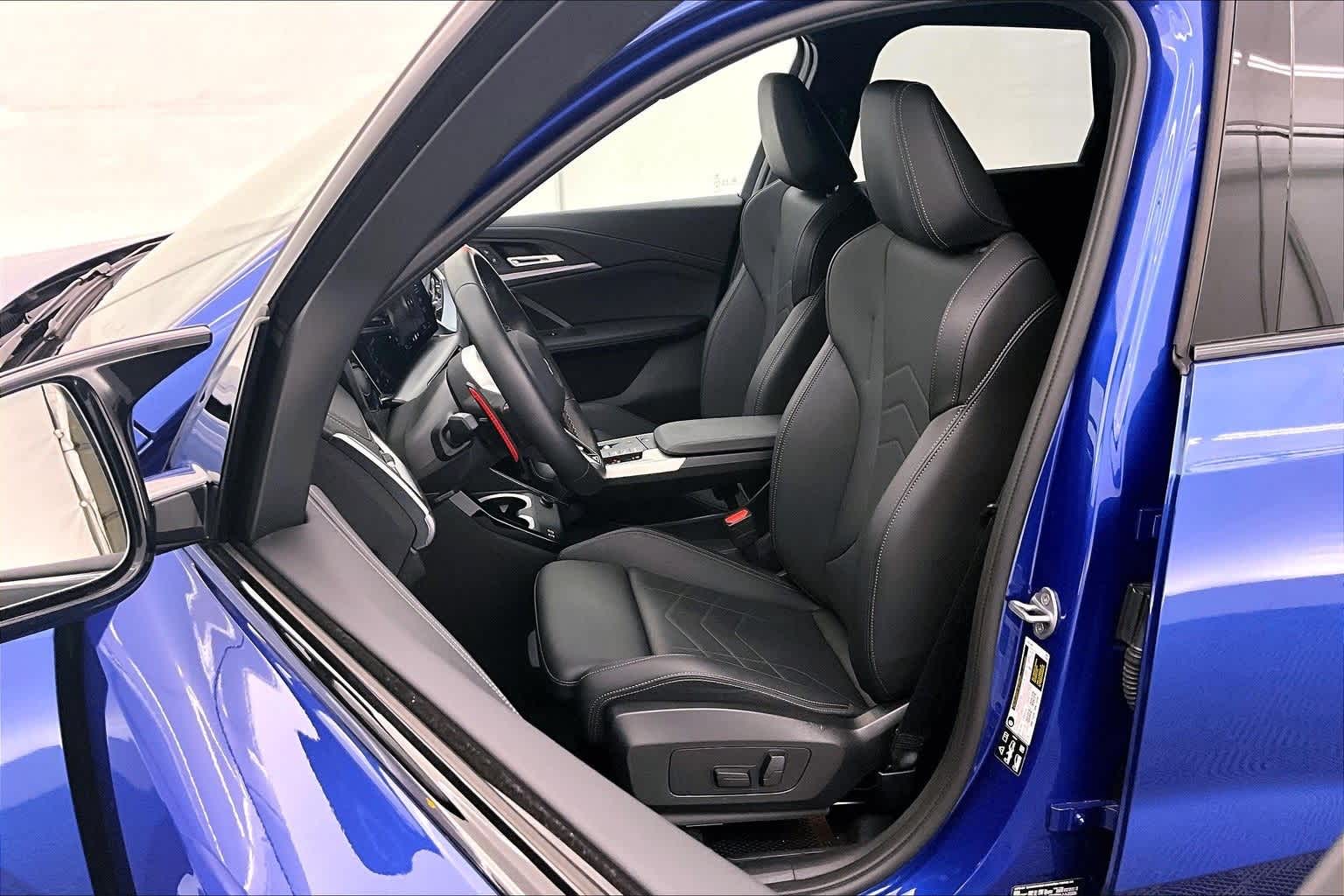 Thumbnail: 2025 BMW X1 - 11