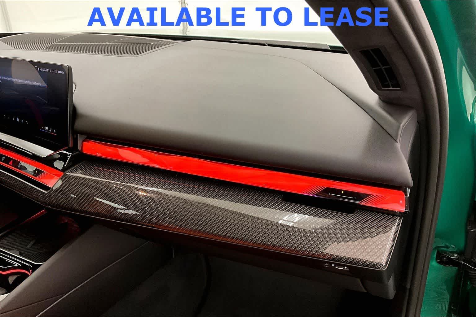 Thumbnail: 2025 BMW M5 - 23