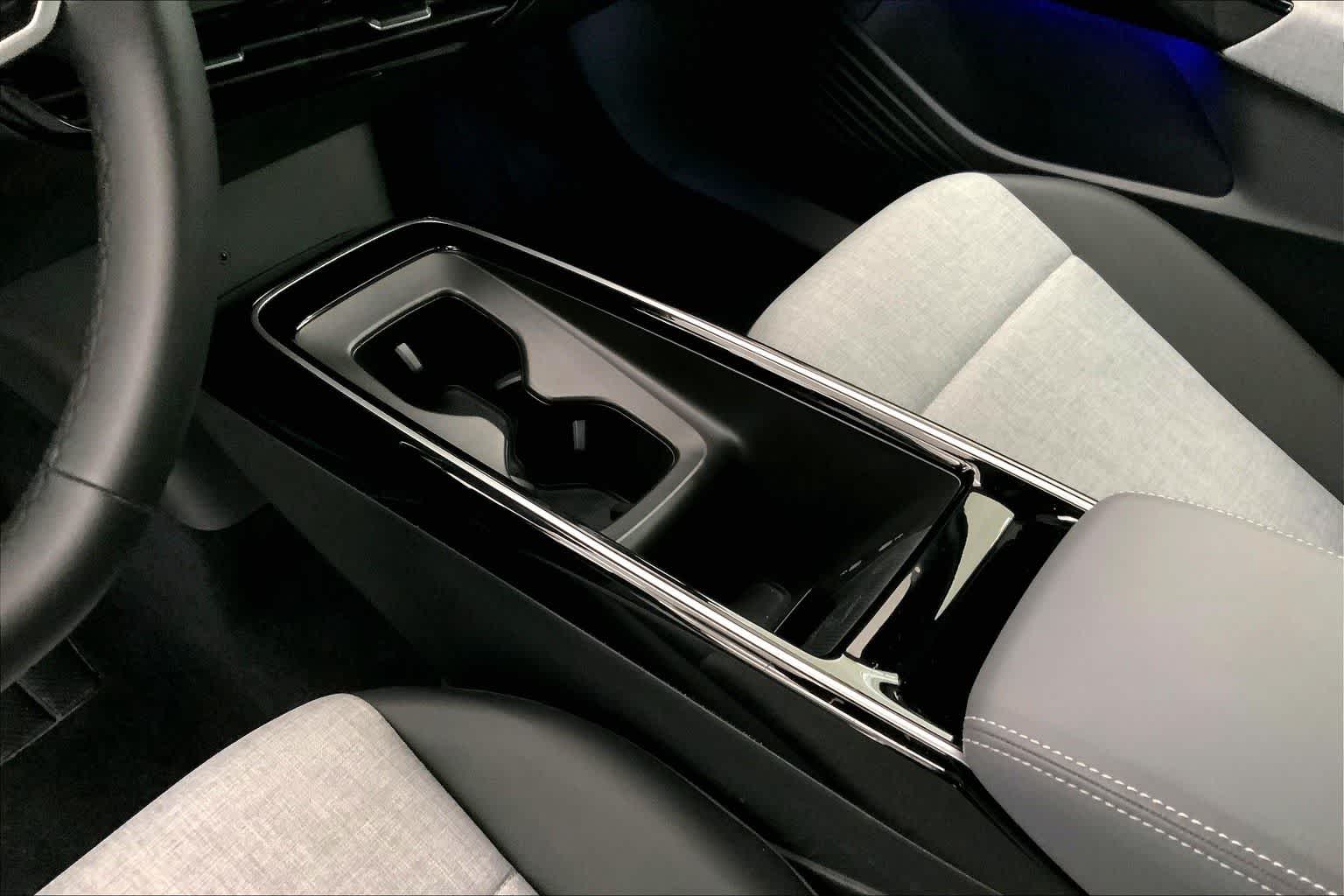 Thumbnail: 2023 Volkswagen ID.4 - 16