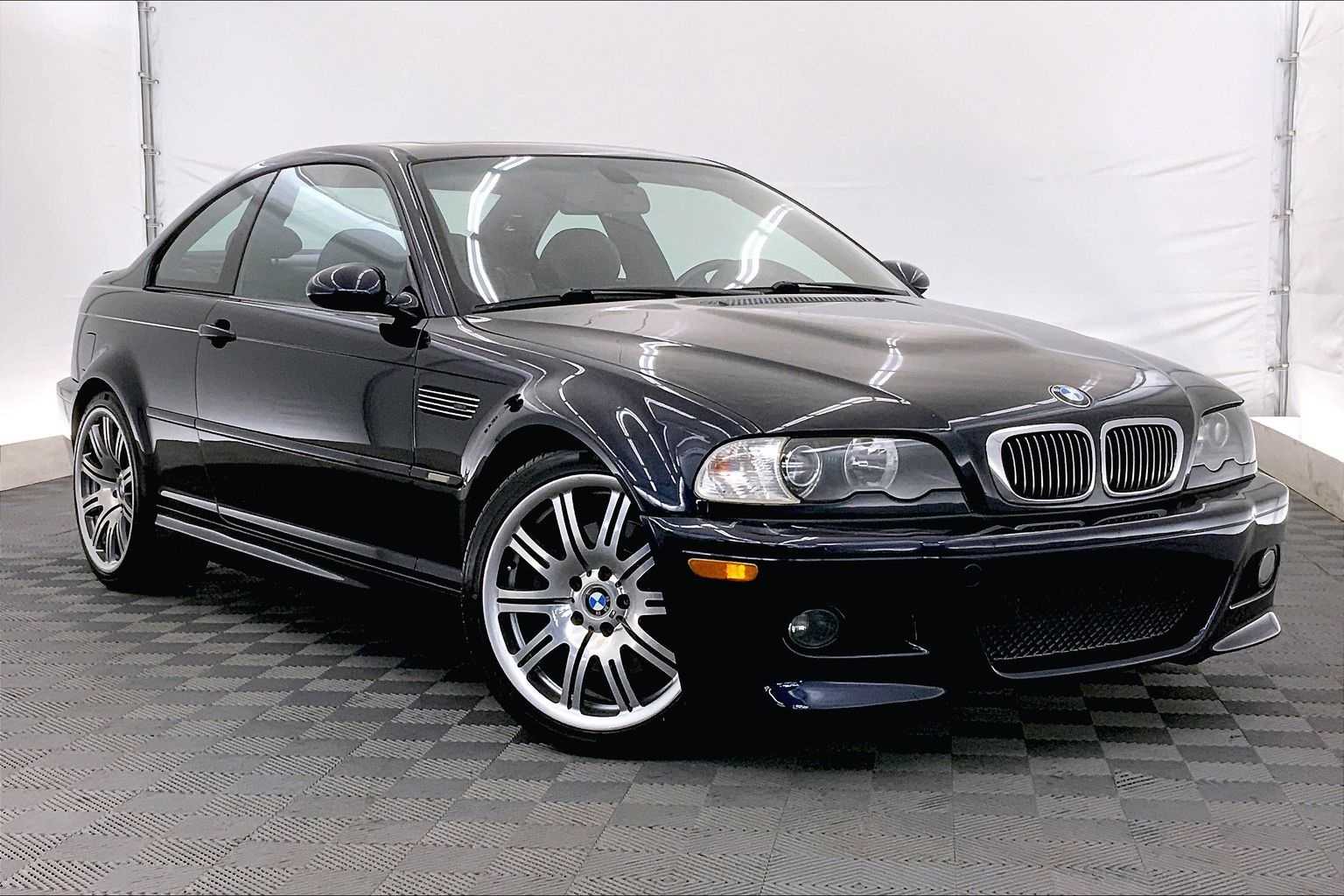 Thumbnail: 2004 BMW M3 - 20