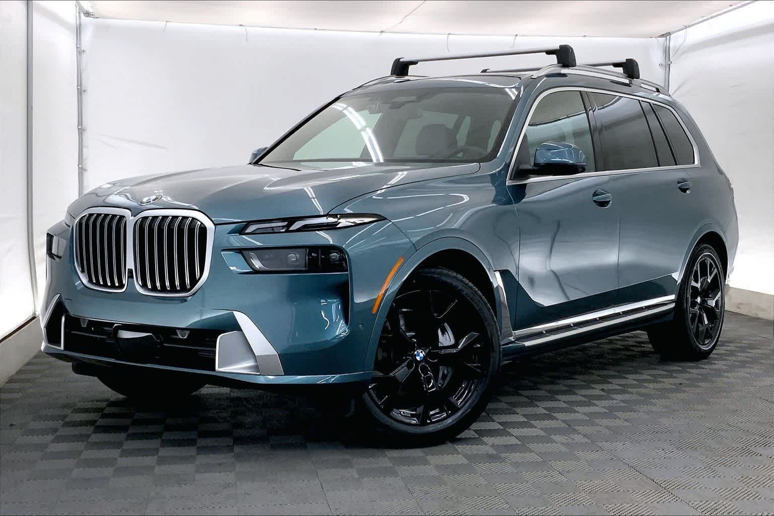 Thumbnail: 2026 BMW X7 - 1