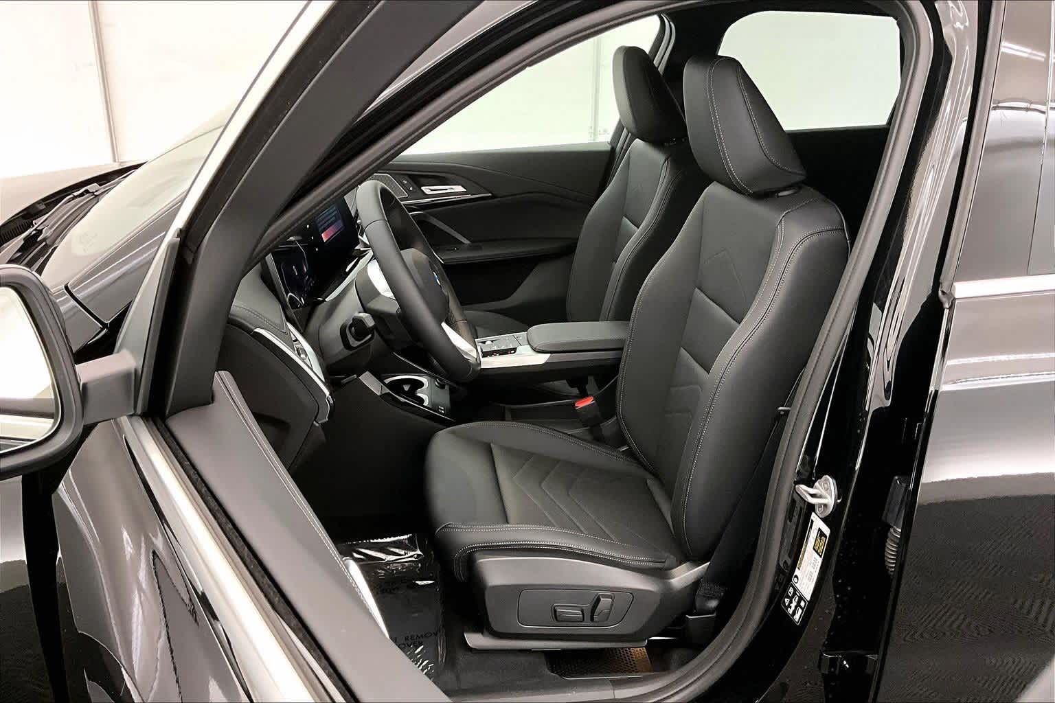 Thumbnail: 2026 BMW X1 - 11