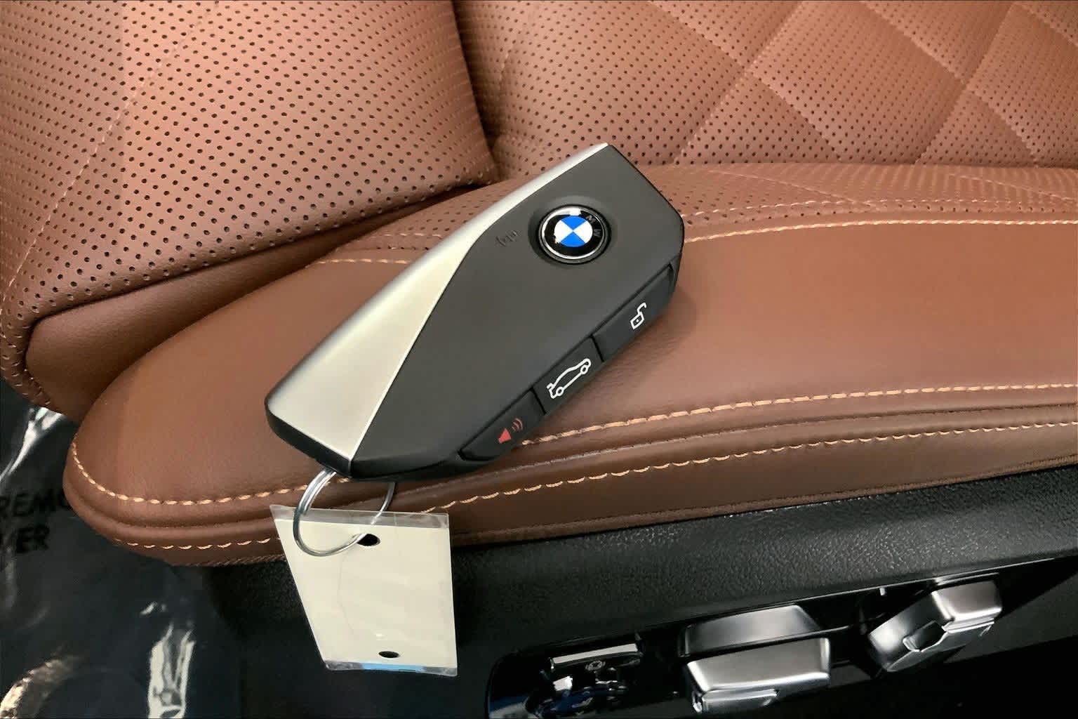 Thumbnail: 2026 BMW X5 - 20