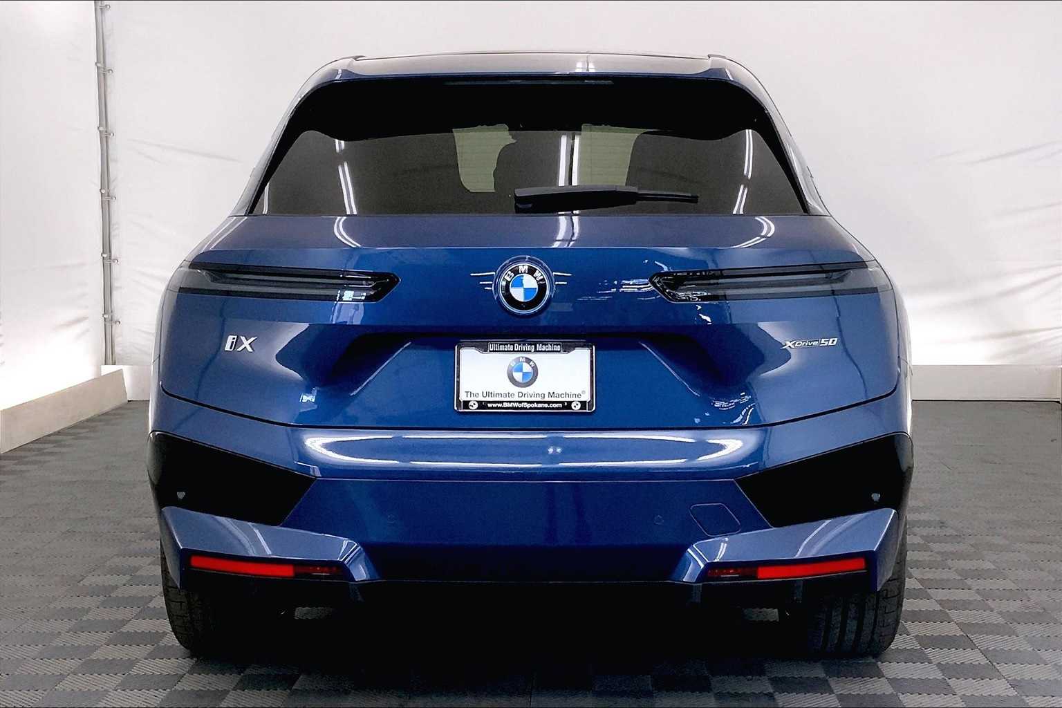Thumbnail: 2025 BMW iX - 5