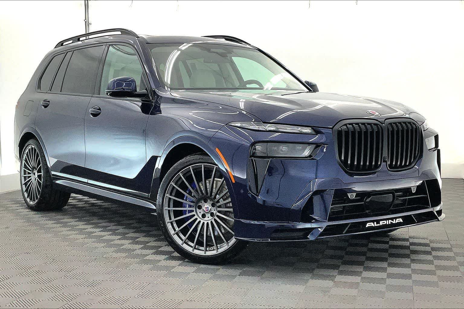 Thumbnail: 2026 BMW X7 - 21