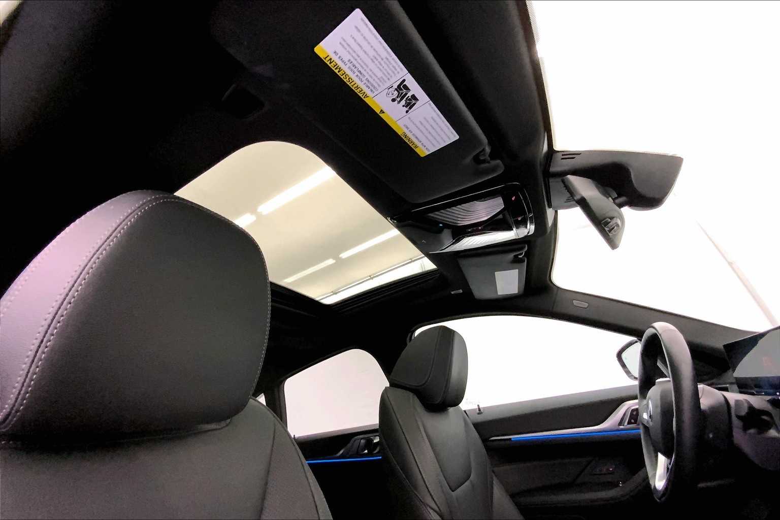 Thumbnail: 2023 BMW i4 - 30