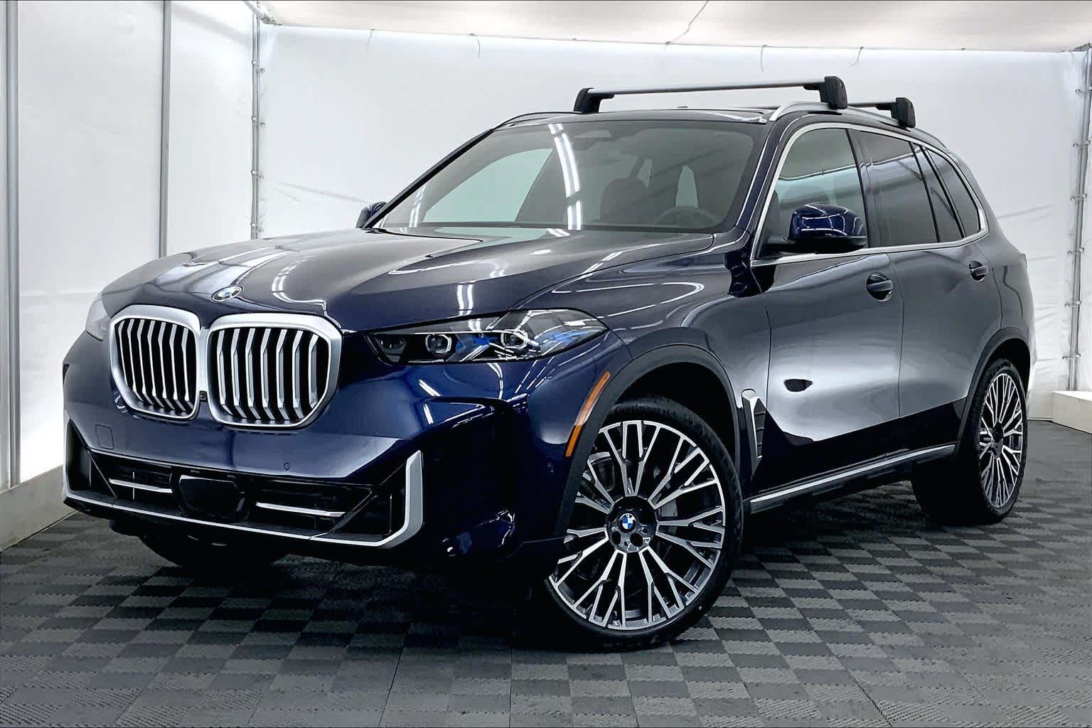 Thumbnail: 2026 BMW X5 - 1