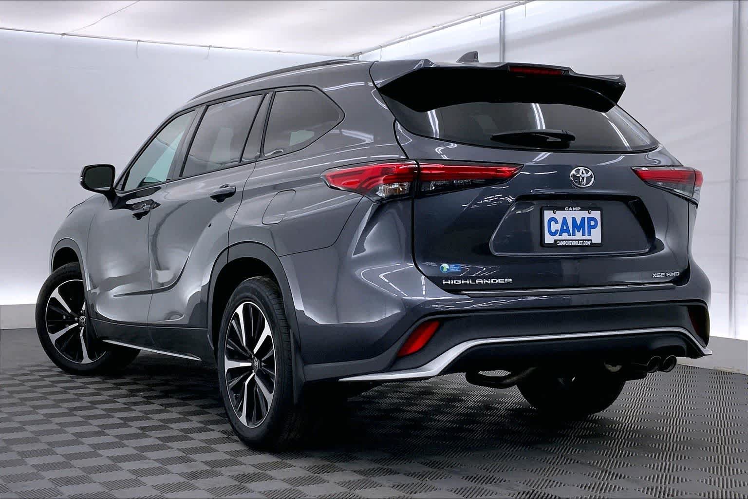 Thumbnail: 2021 Toyota Highlander - 4