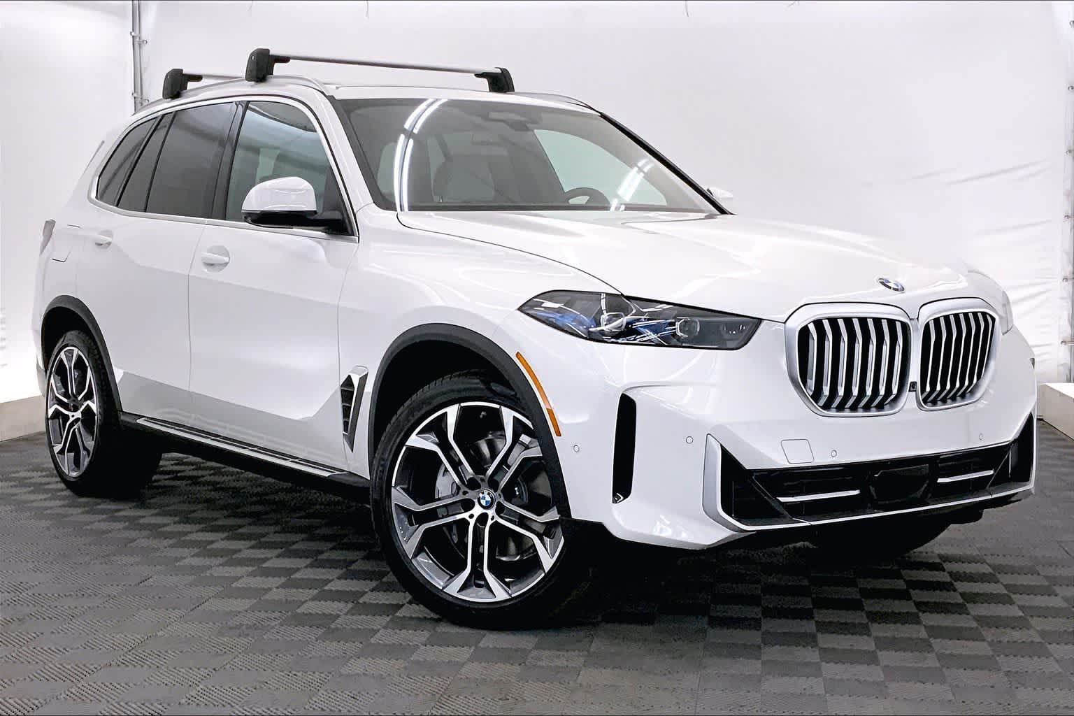 Thumbnail: 2026 BMW X5 - 21