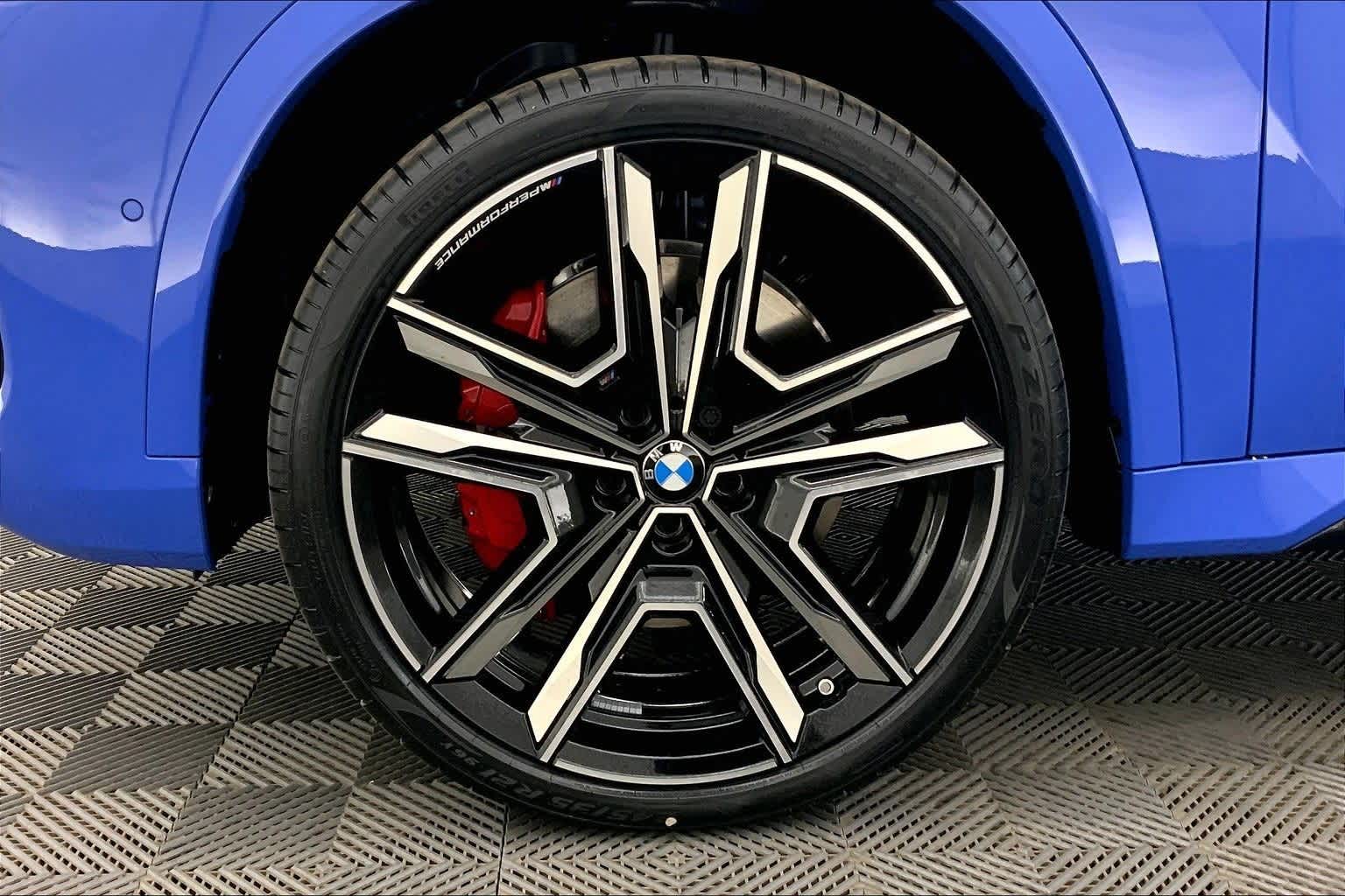 Thumbnail: 2026 BMW X1 - 8