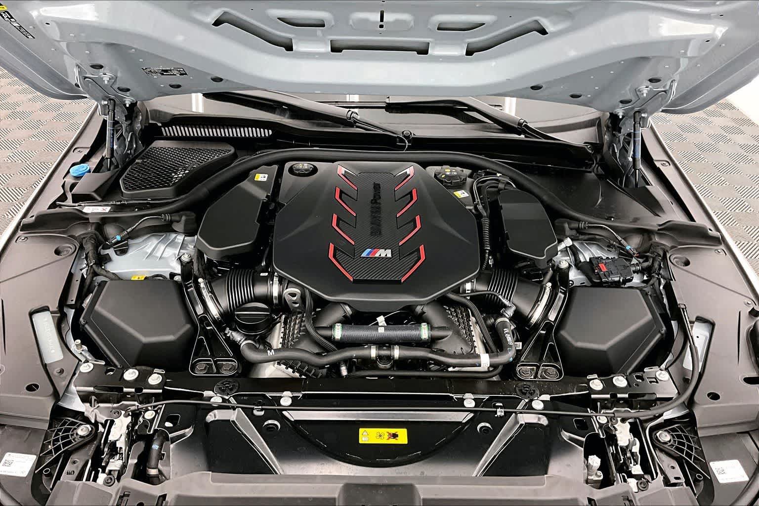 Thumbnail: 2026 BMW M5 - 9