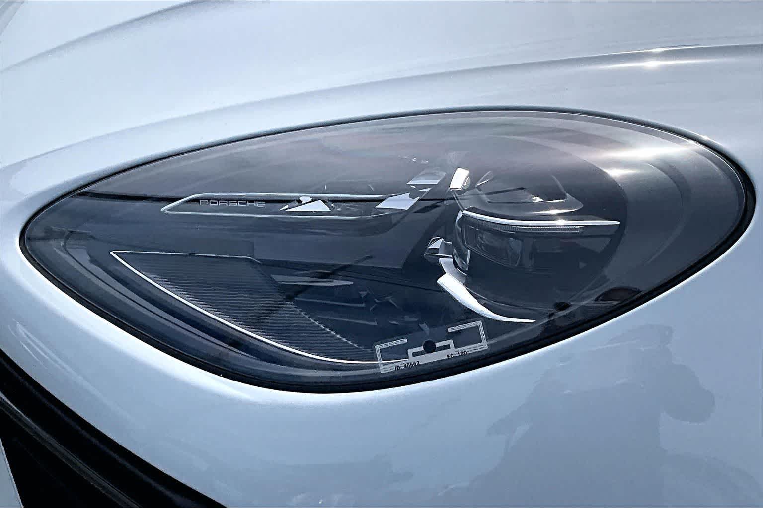 Thumbnail: 2024 Porsche Macan - 16