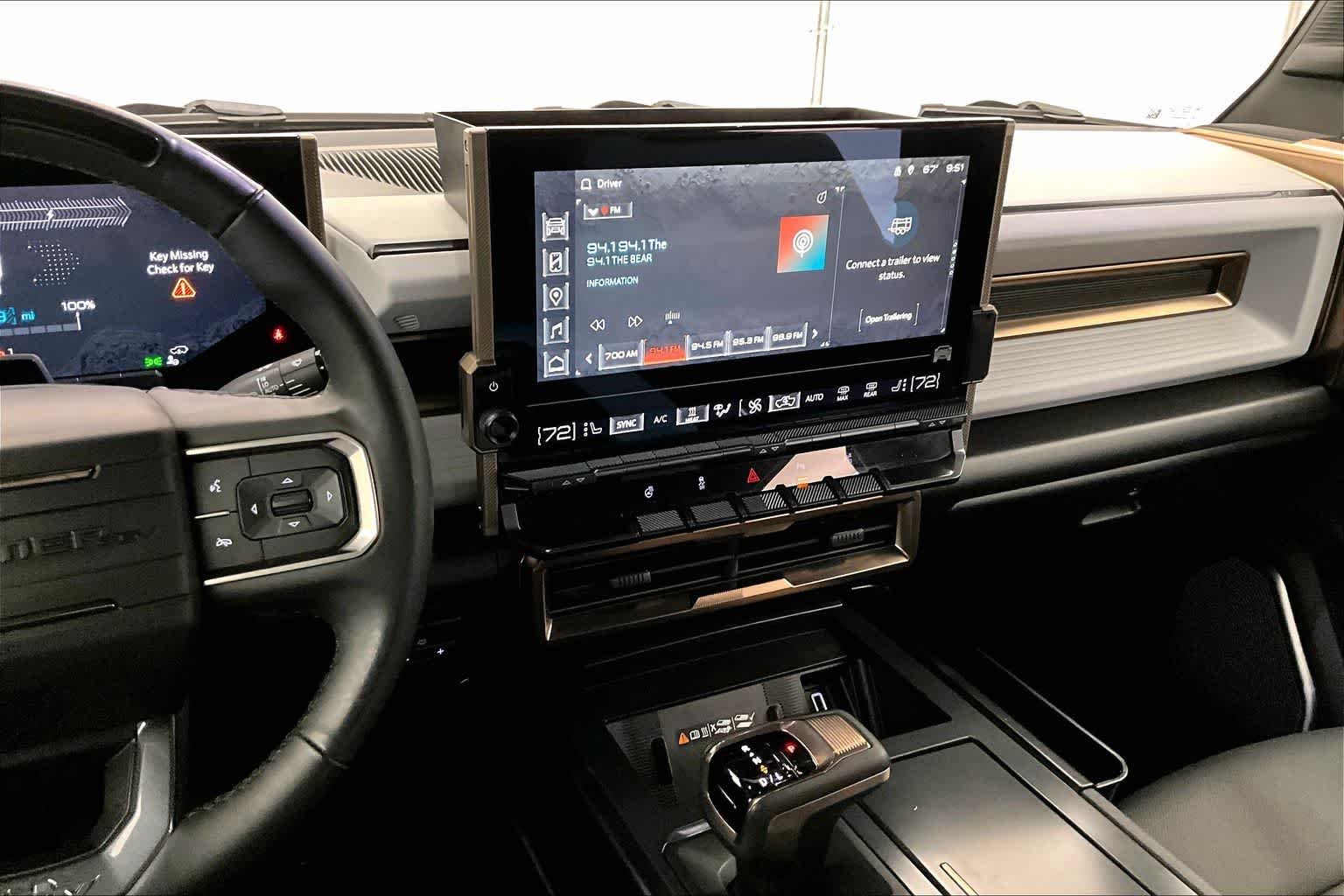 Thumbnail: 2025 GMC Hummer EV - 15