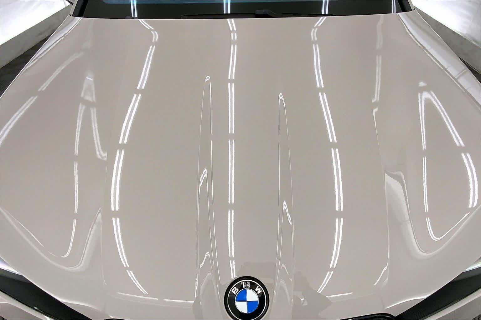 Thumbnail: 2026 BMW iX - 9