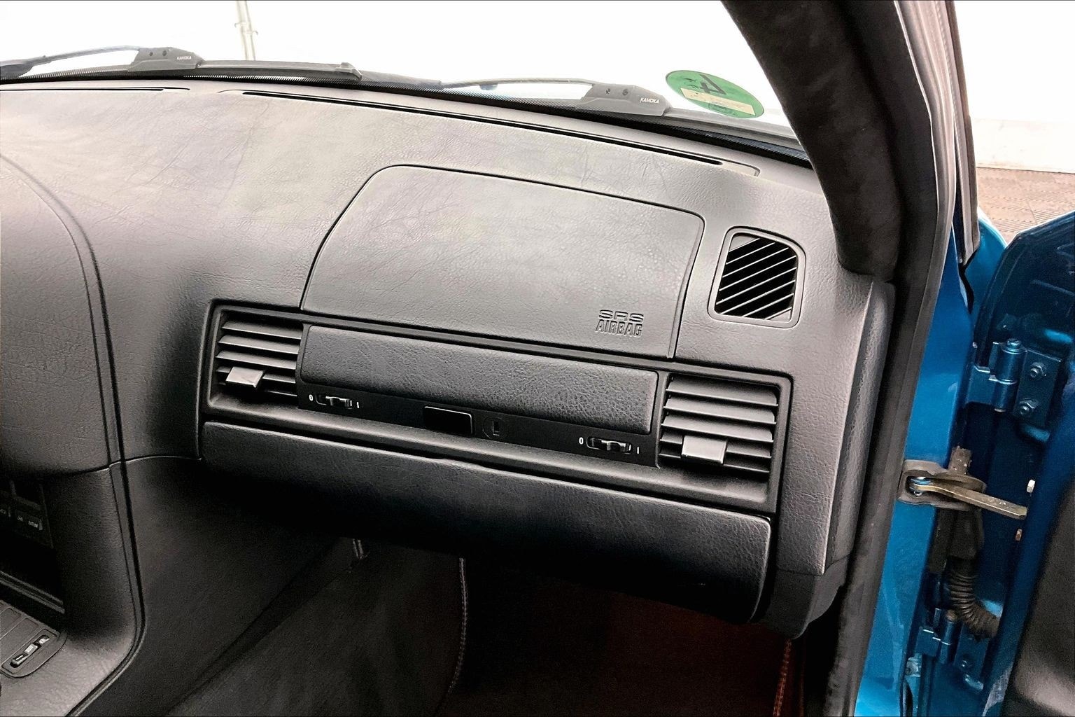 Thumbnail: 1998 BMW 3 Series - 23