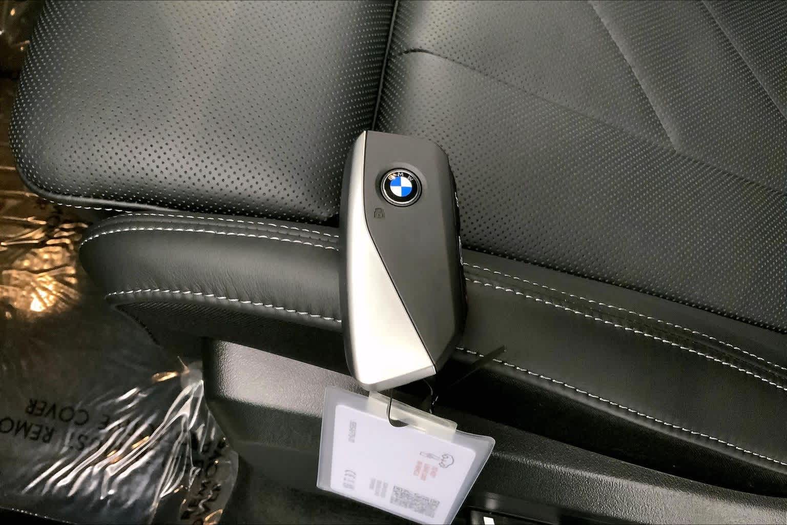 Thumbnail: 2026 BMW X3 - 20