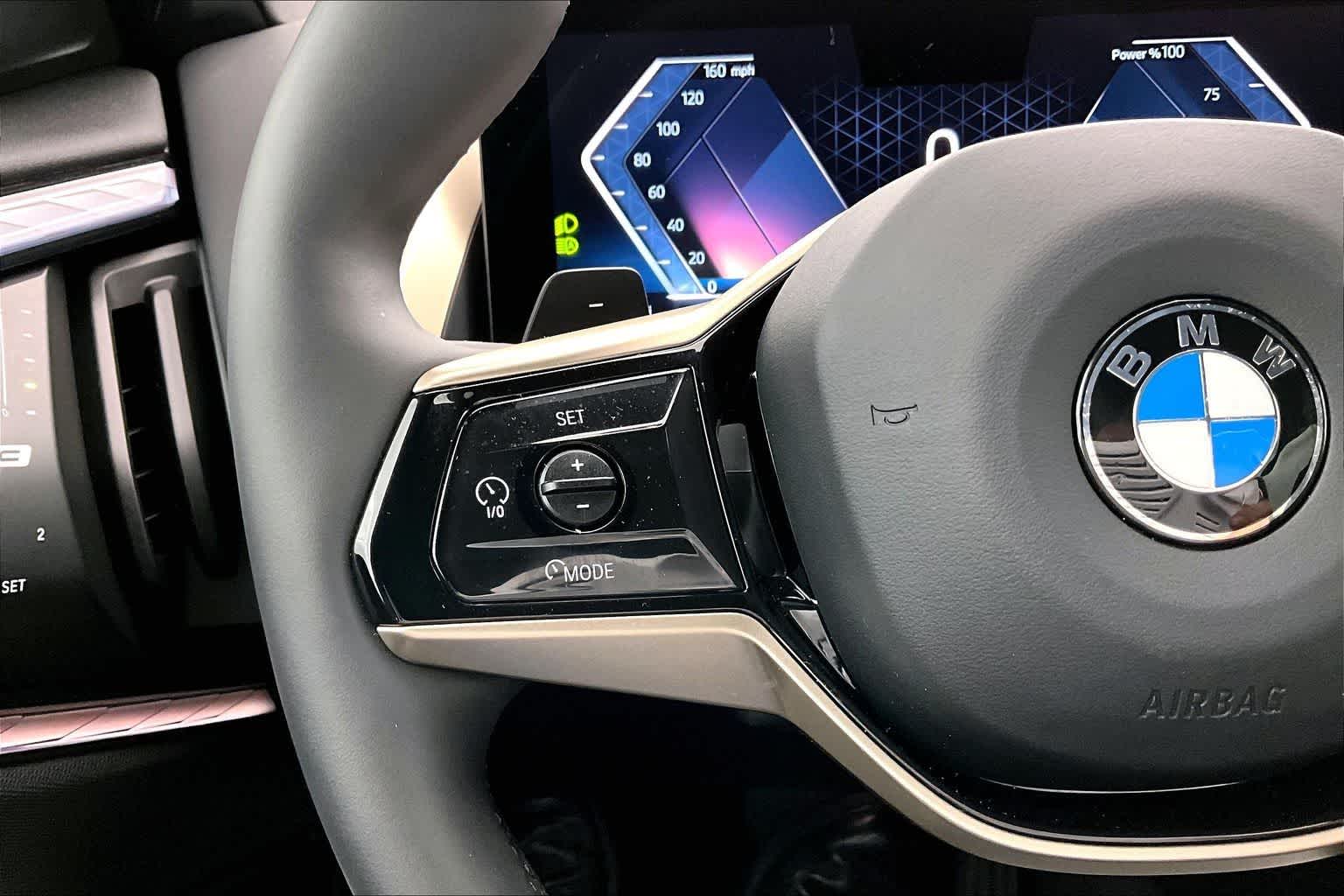 Thumbnail: 2025 BMW X3 - 24