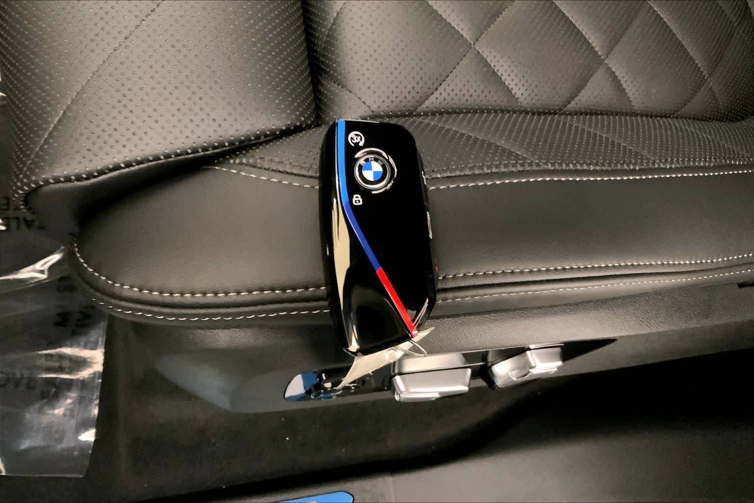 Thumbnail: 2026 BMW X5 - 20