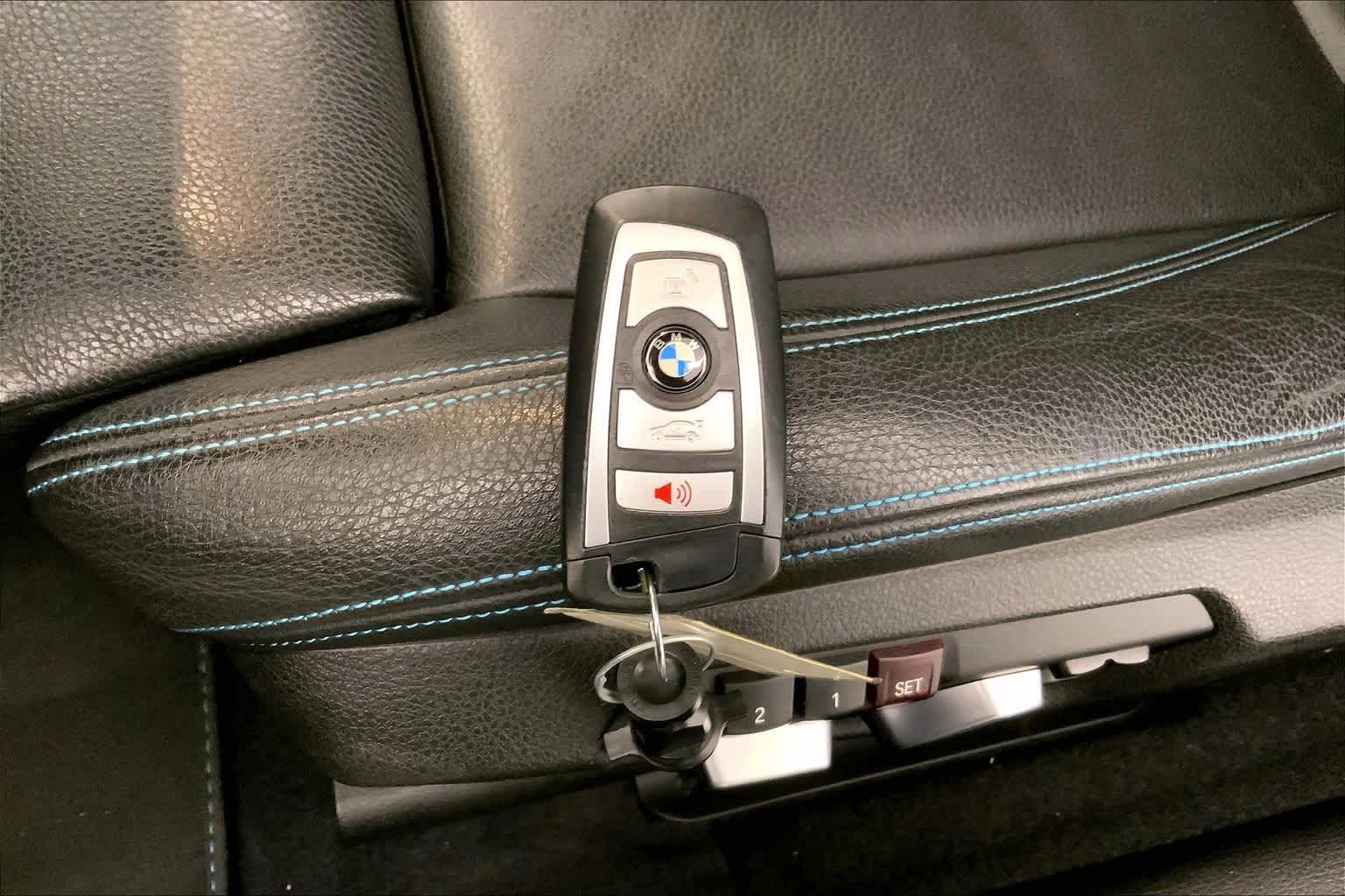 Thumbnail: 2018 BMW M2 - 18