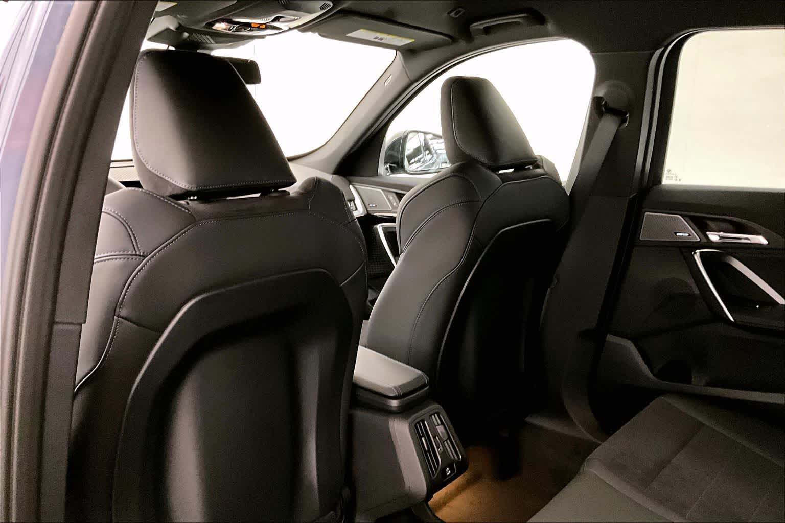 Thumbnail: 2026 BMW X1 - 12