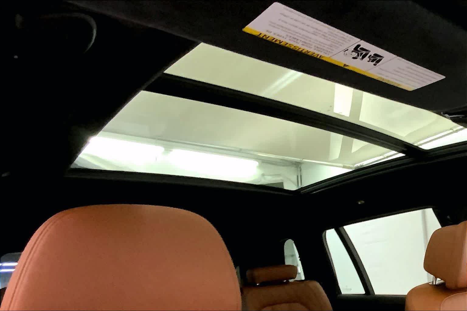 Thumbnail: 2024 BMW X7 - 30