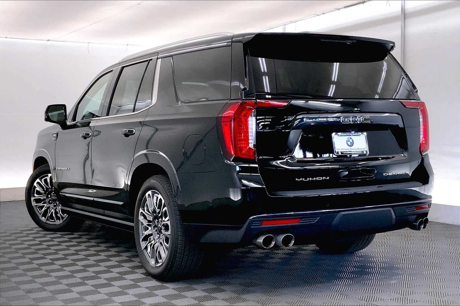 Thumbnail: 2023 GMC Yukon - 4