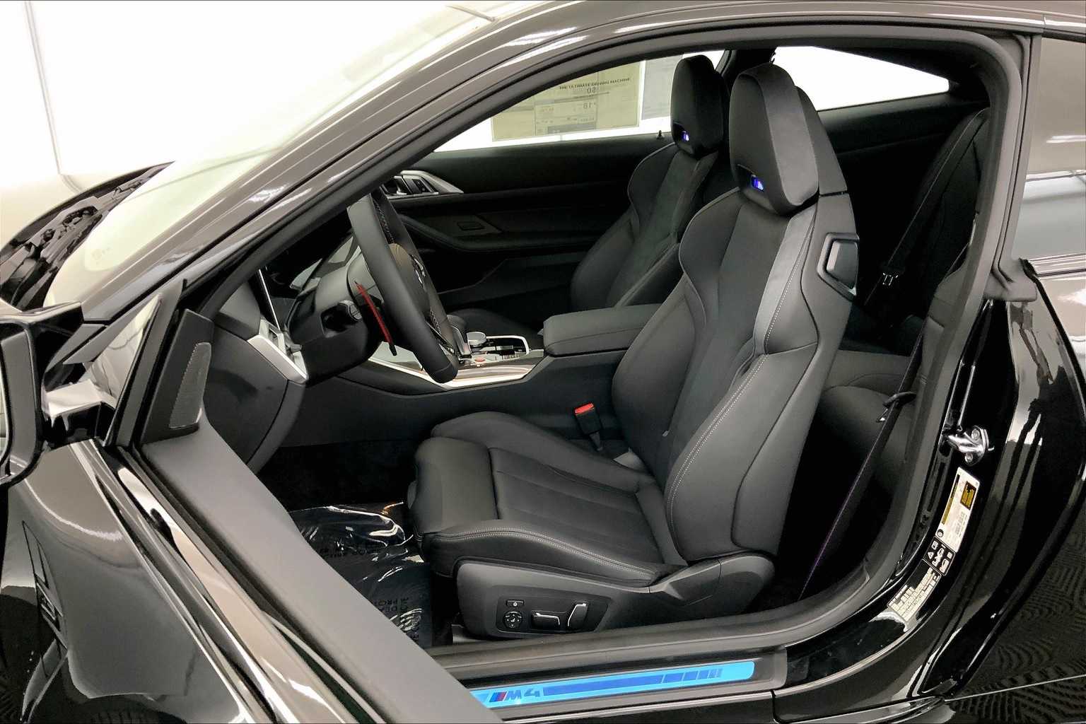 Thumbnail: 2026 BMW M4 - 11