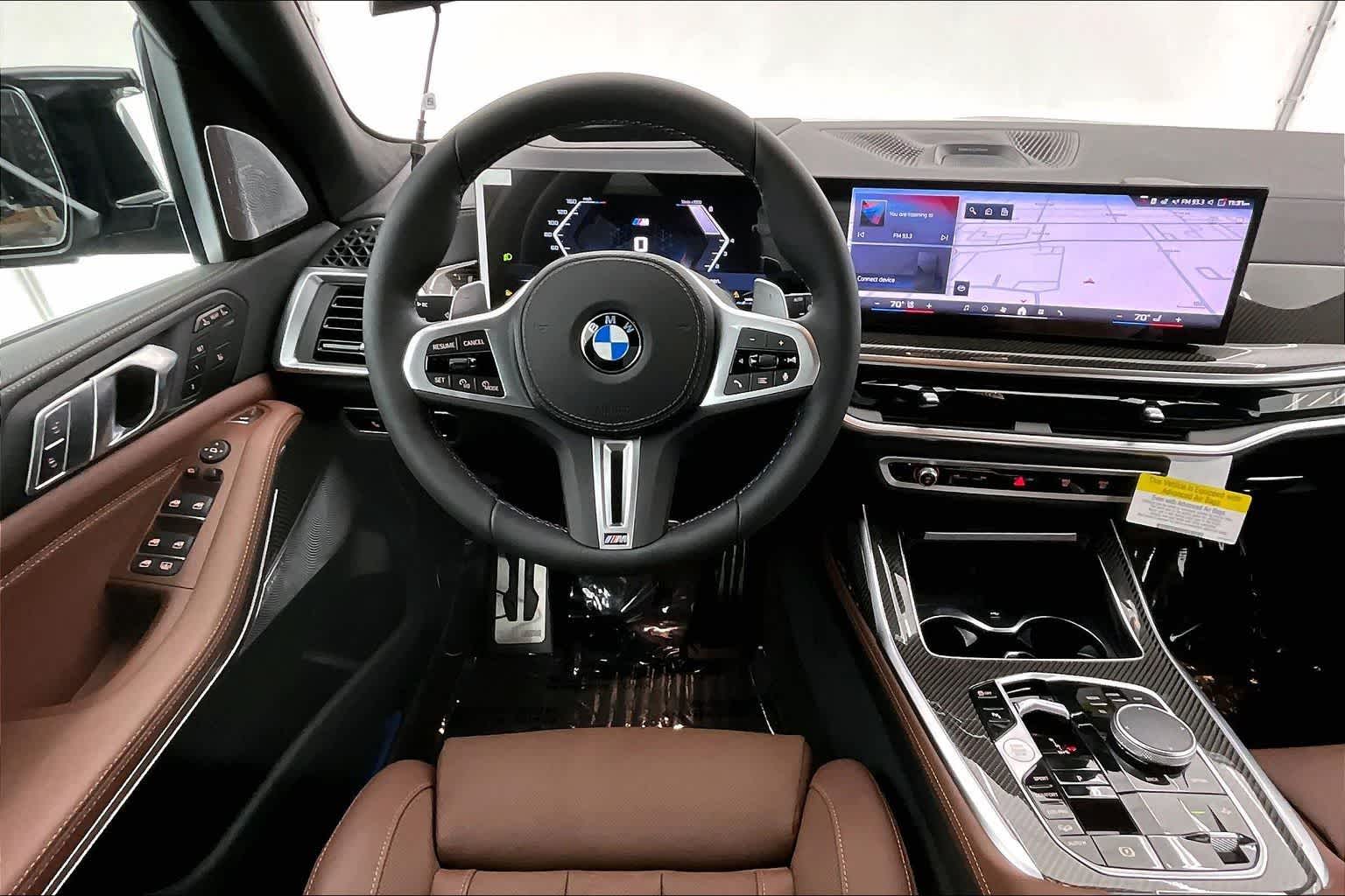 Thumbnail: 2026 BMW X7 - 15