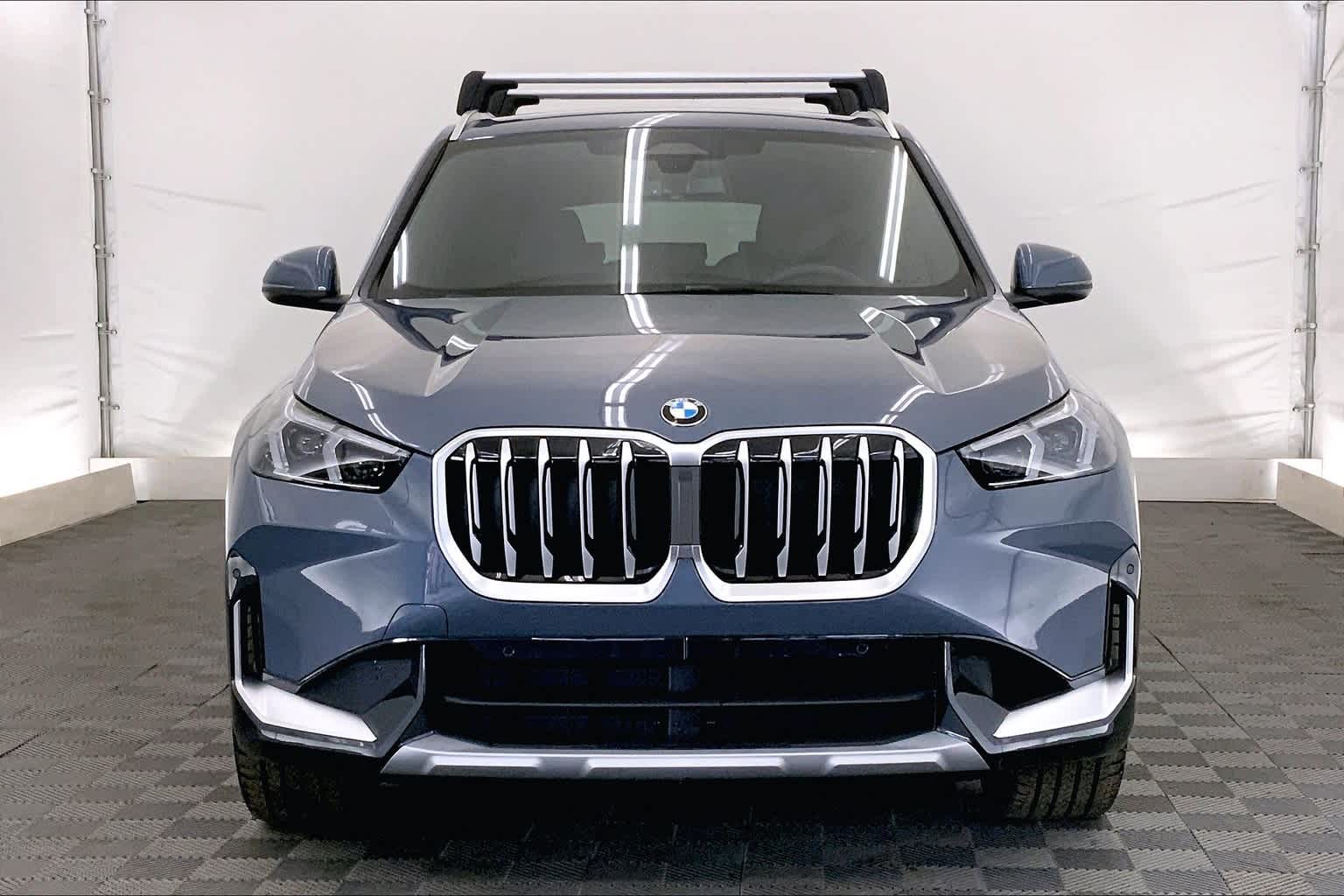 Thumbnail: 2025 BMW X1 - 6