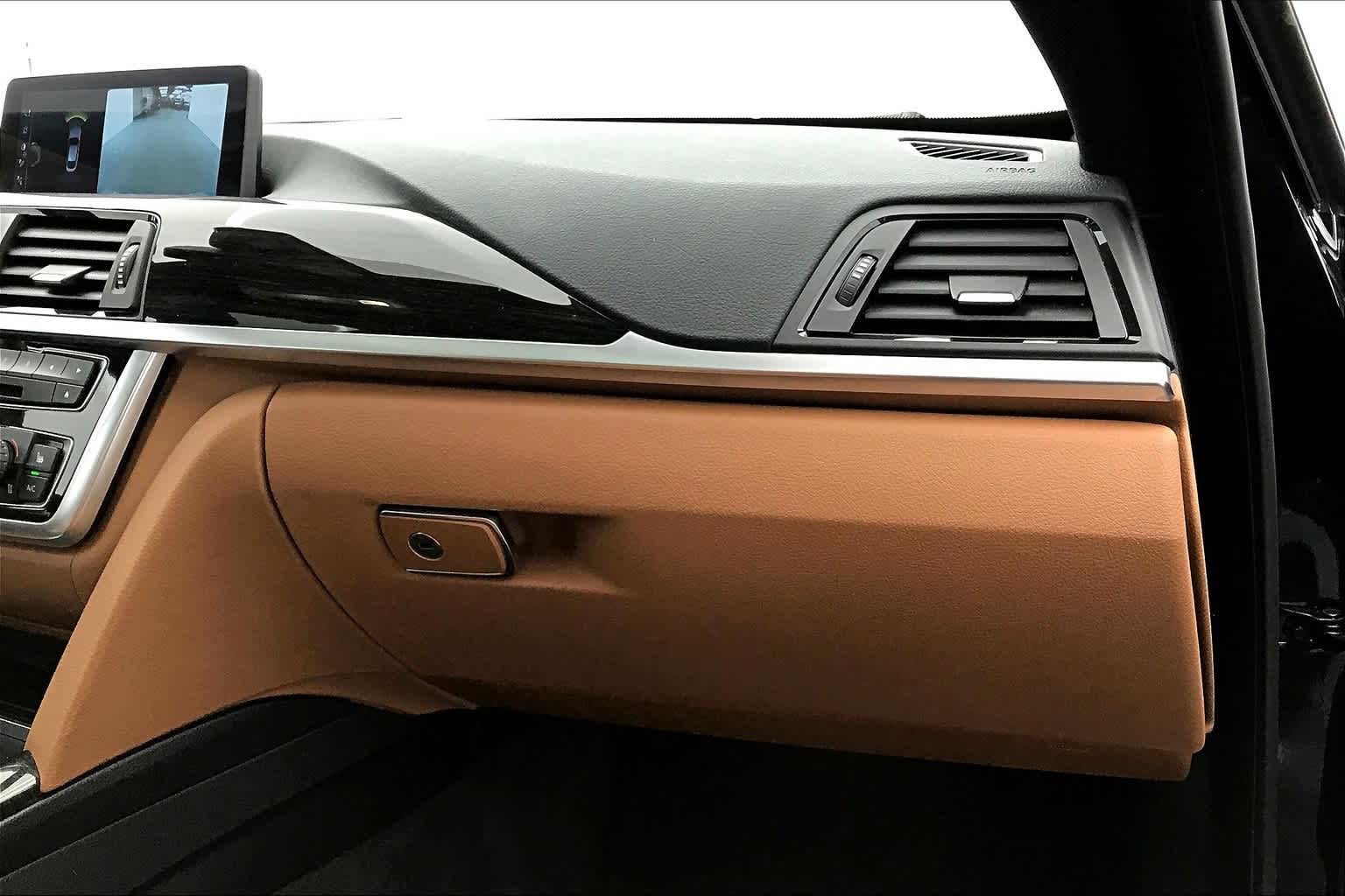 Thumbnail: 2017 BMW 4 Series - 28