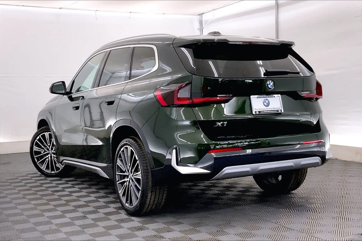 Thumbnail: 2025 BMW X1 - 4